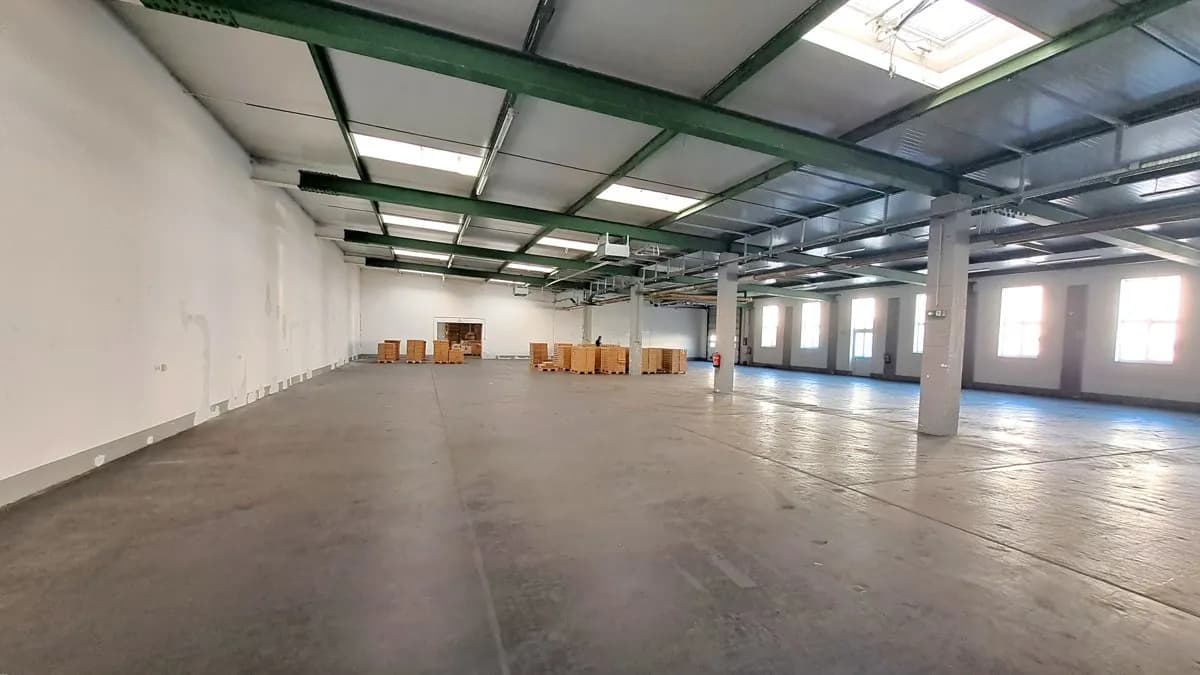 Gewerbeimmobilie mieten in Wien – 870 m², € 8.787 – Bild 5 von 12