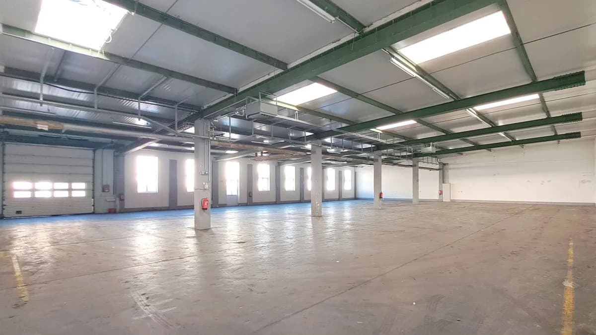 Gewerbeimmobilie mieten in Wien – 870 m², € 8.787 – Bild 7 von 12