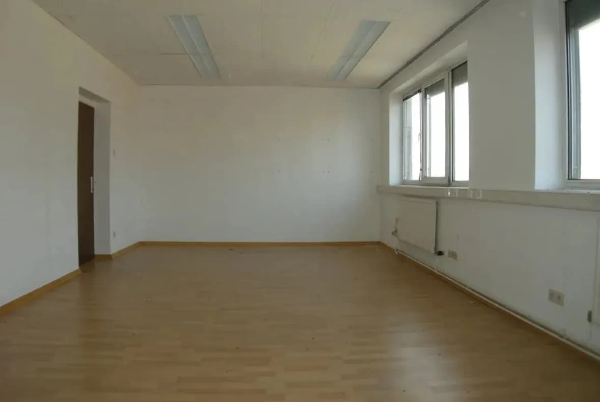 1-Zimmer-Gewerbeimmobilie mieten in Wien – 18 m², € 320 – Bild 2 von 2