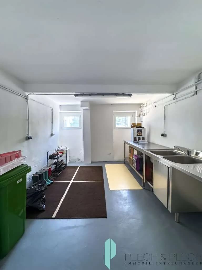 Gewerbeimmobilie kaufen in Neunkirchen – 136,71 m², € 1.690.000 – Bild 11 von 23