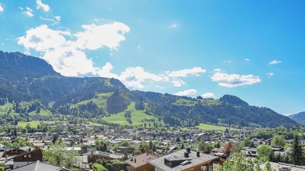 6-Zimmer-Immobilie kaufen in Kitzbühel – 389 m² – Bild 35 von 39