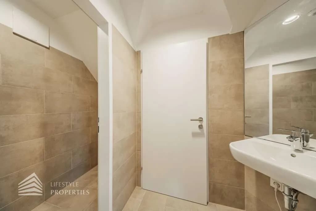4-Zimmer-Gewerbeimmobilie mieten in Wien – 167 m², € 3.825 – Bild 16 von 20