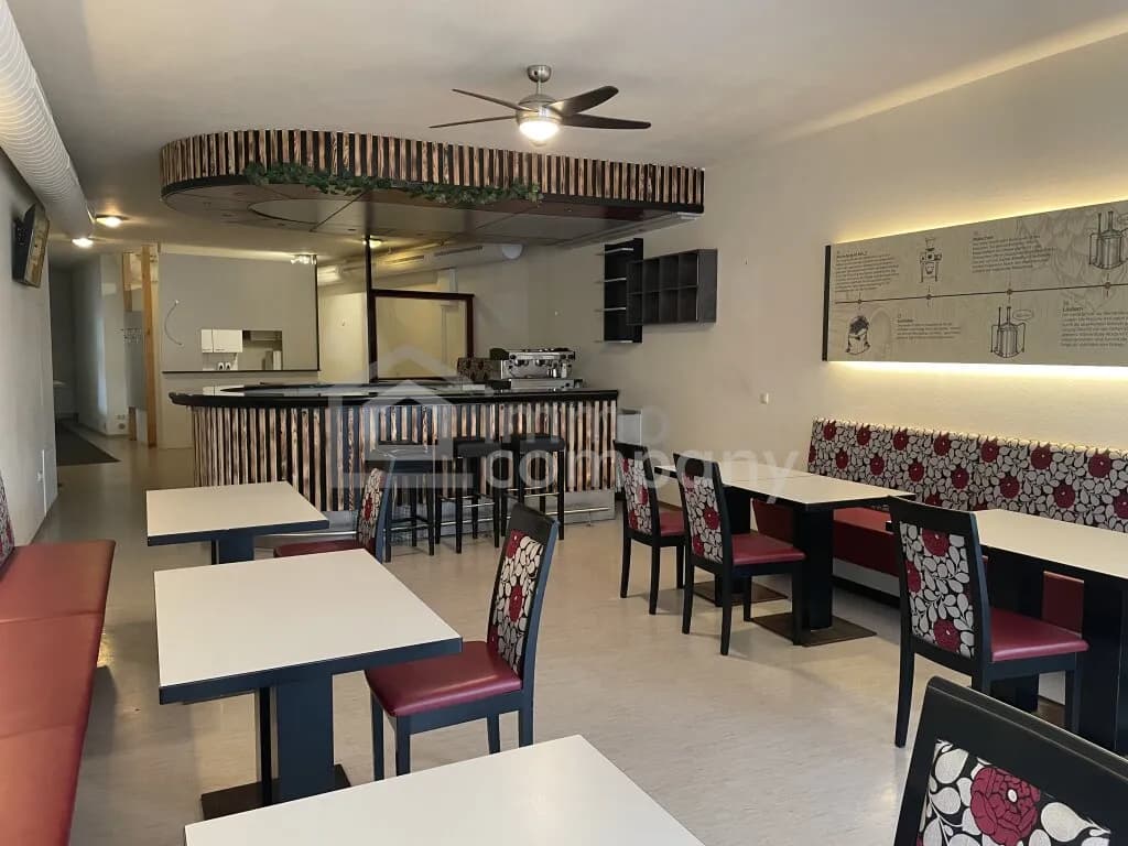 Gewerbeimmobilie mieten in Jennersdorf – 125 m², € 1.395