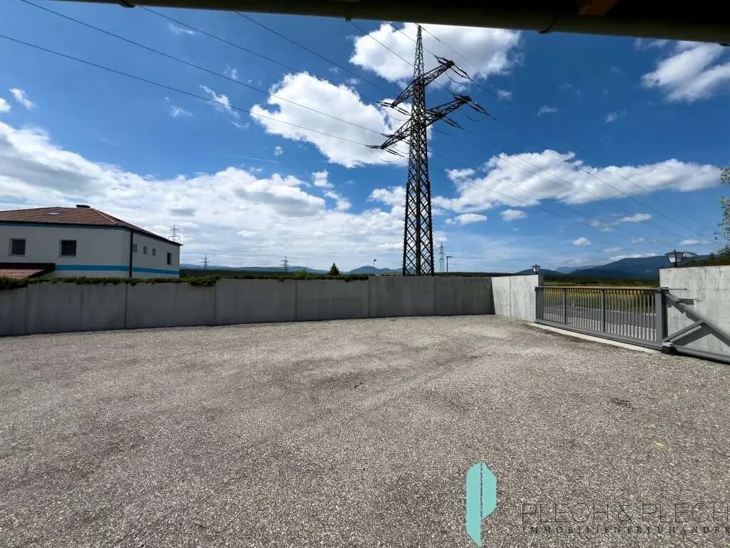 Immobilie kaufen in Neunkirchen – 136,71 m², € 1.980.000 – Bild 3 von 23
