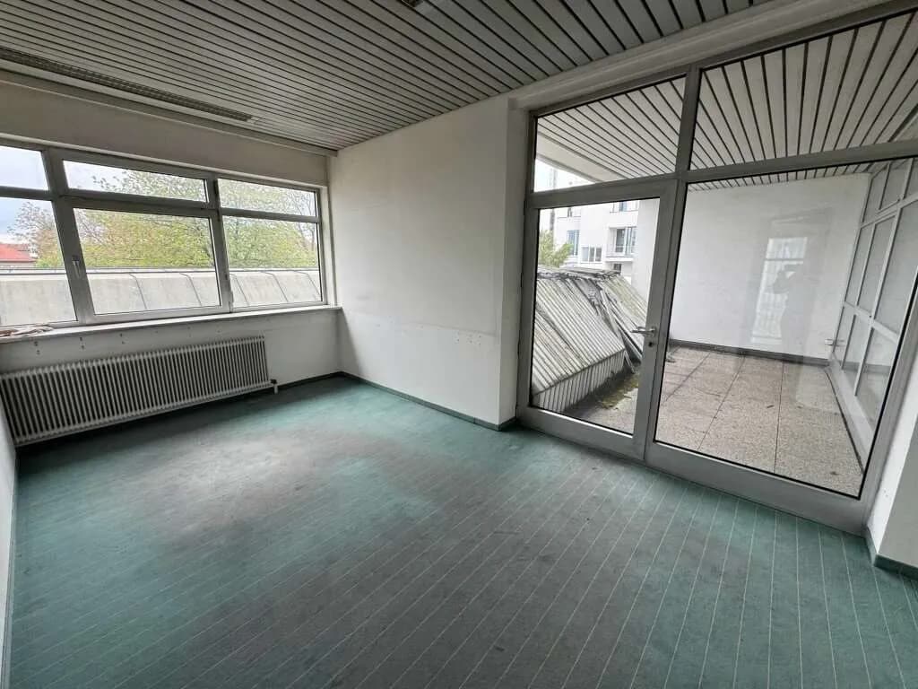 Gewerbeimmobilie kaufen in Wels – 1 616 m², € 1.400.000 – Bild 17 von 49