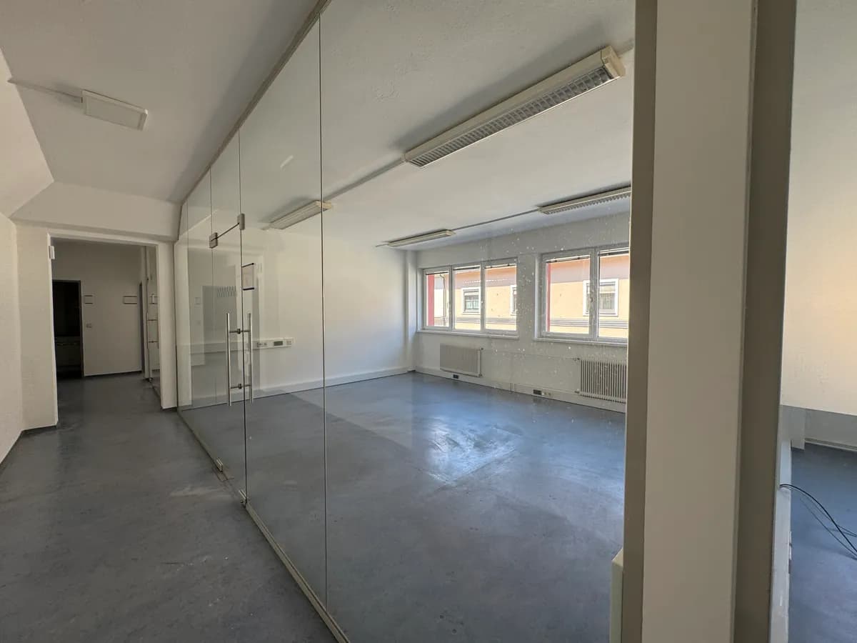 7-Zimmer-Gewerbeimmobilie mieten in Graz – 187 m², € 10 – Bild 7 von 12