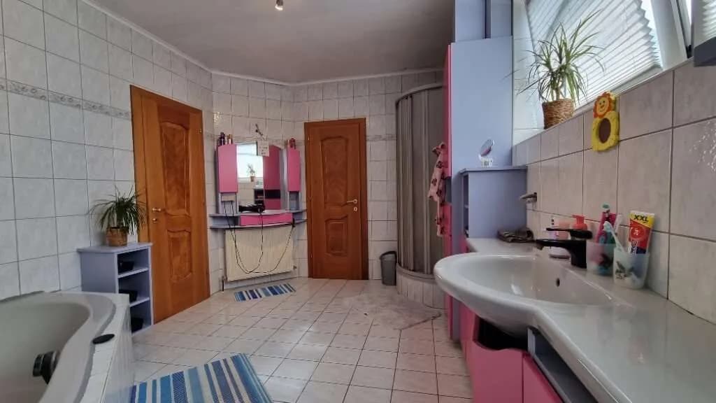 3-Zimmer-Wohnung kaufen in Klagenfurt Land – 126,81 m², € 280.000 – Bild 13 von 26