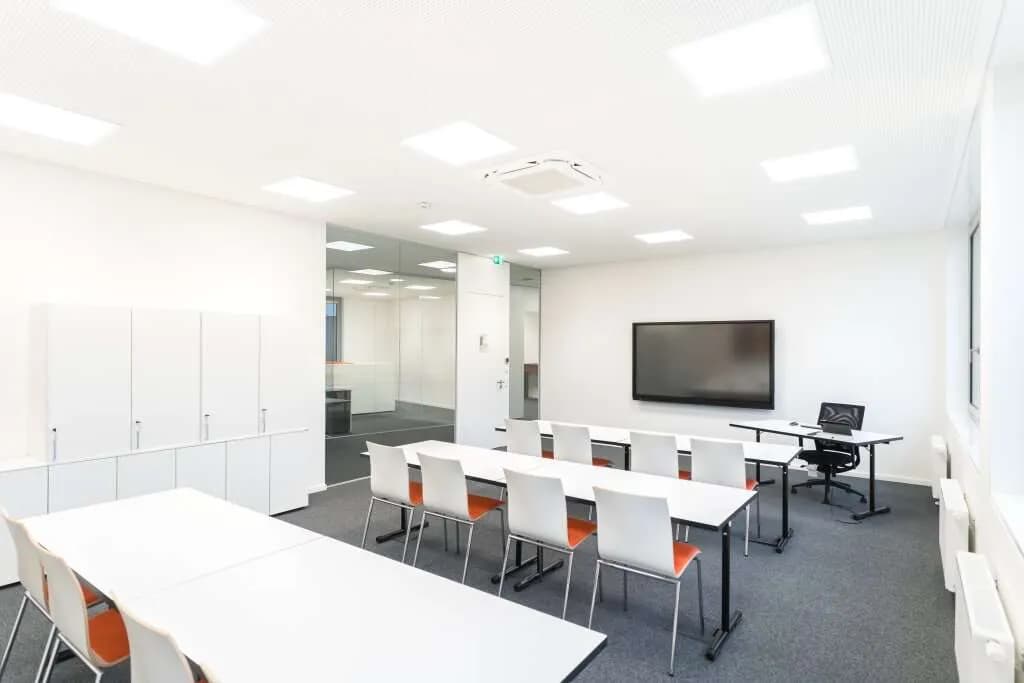 Gewerbeimmobilie mieten in Hallein – 374 m², € 7.577 – Bild 3 von 8
