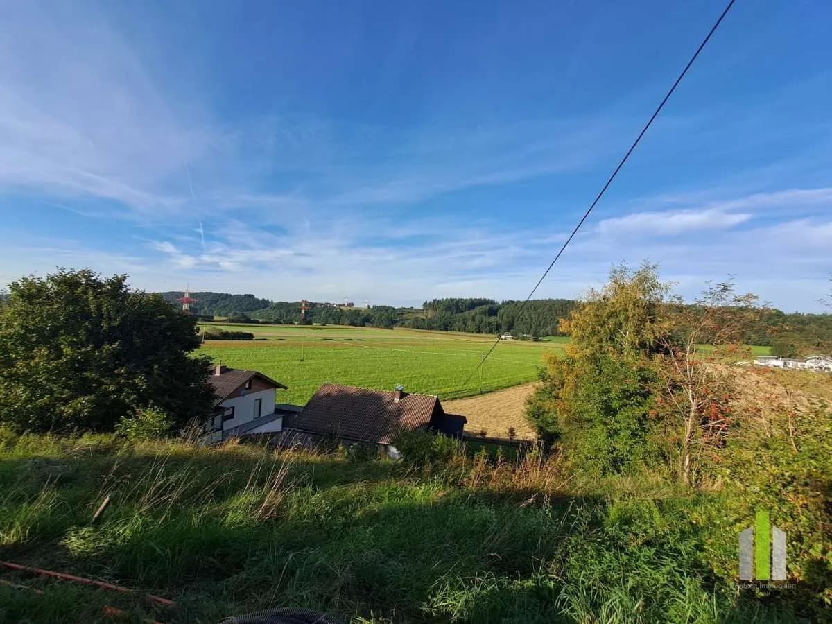Grundstück kaufen in Braunau am Inn – 998 m²