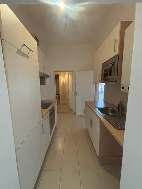 2-Zimmer-Gewerbeimmobilie mieten in Wien – 40 m², € 550 – Bild 3 von 9