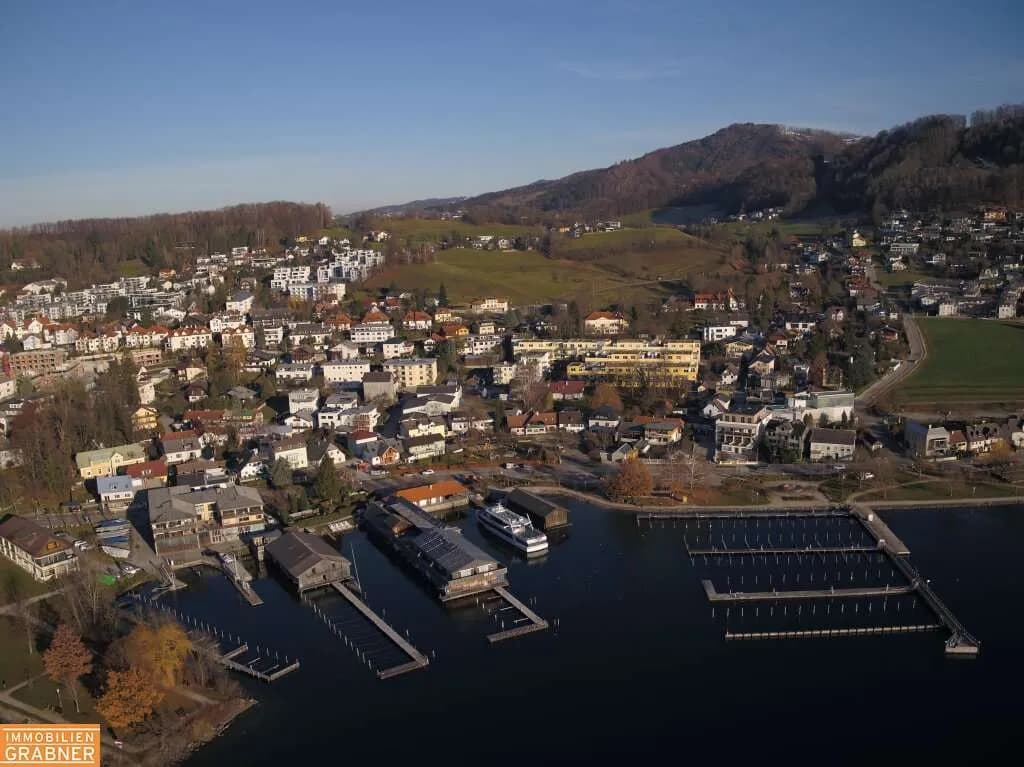 Wohnung kaufen in Gmunden – 1 770 m² – Bild 2 von 2
