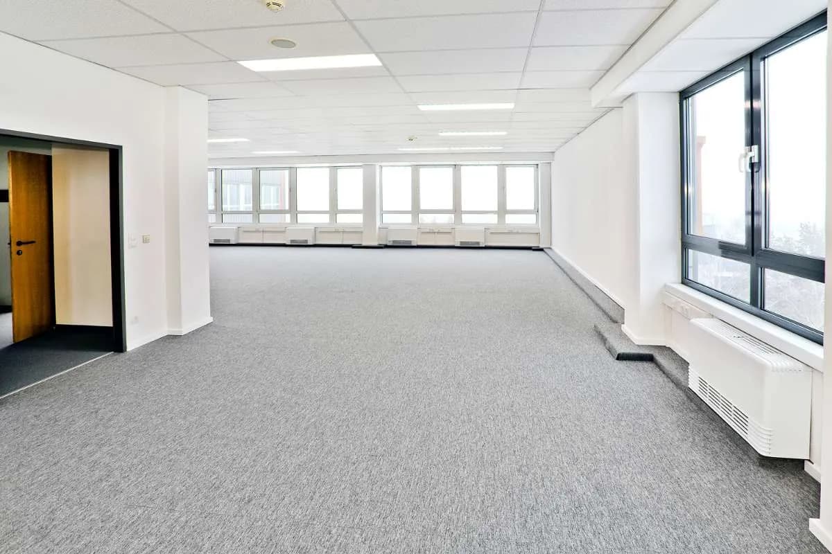 Gewerbeimmobilie mieten in Wien – 5 000 m², € 9 – Bild 10 von 24