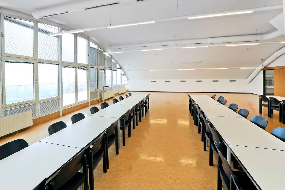 Gewerbeimmobilie mieten in Wien – 5 000 m², € 9 – Bild 15 von 24