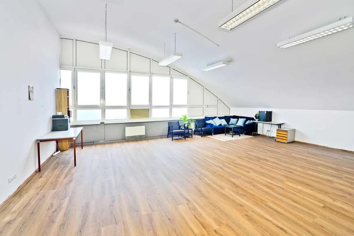 Gewerbeimmobilie mieten in Wien – 5 000 m², € 9 – Bild 16 von 24