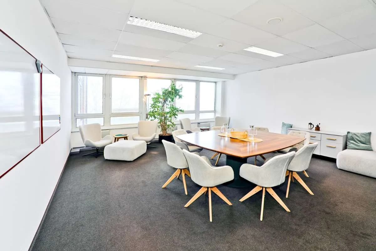 Gewerbeimmobilie mieten in Wien – 5 000 m², € 9 – Bild 19 von 24