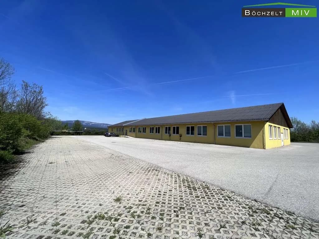 Gewerbeimmobilie mieten in Neunkirchen – 1 071 m², € 9.500 – Bild 8 von 52