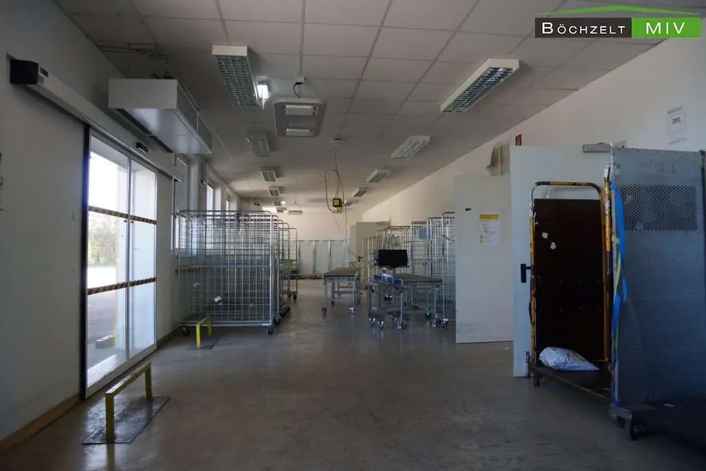 Gewerbeimmobilie mieten in Neunkirchen – 1 071 m², € 9.500 – Bild 15 von 52