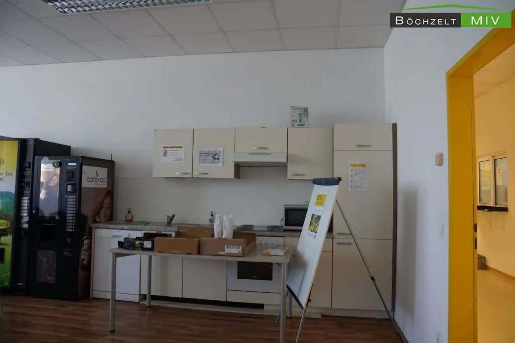 Gewerbeimmobilie mieten in Neunkirchen – 1 071 m², € 9.500 – Bild 20 von 52