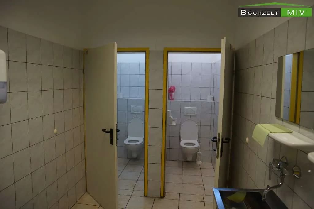 Gewerbeimmobilie mieten in Neunkirchen – 1 071 m², € 9.500 – Bild 23 von 52