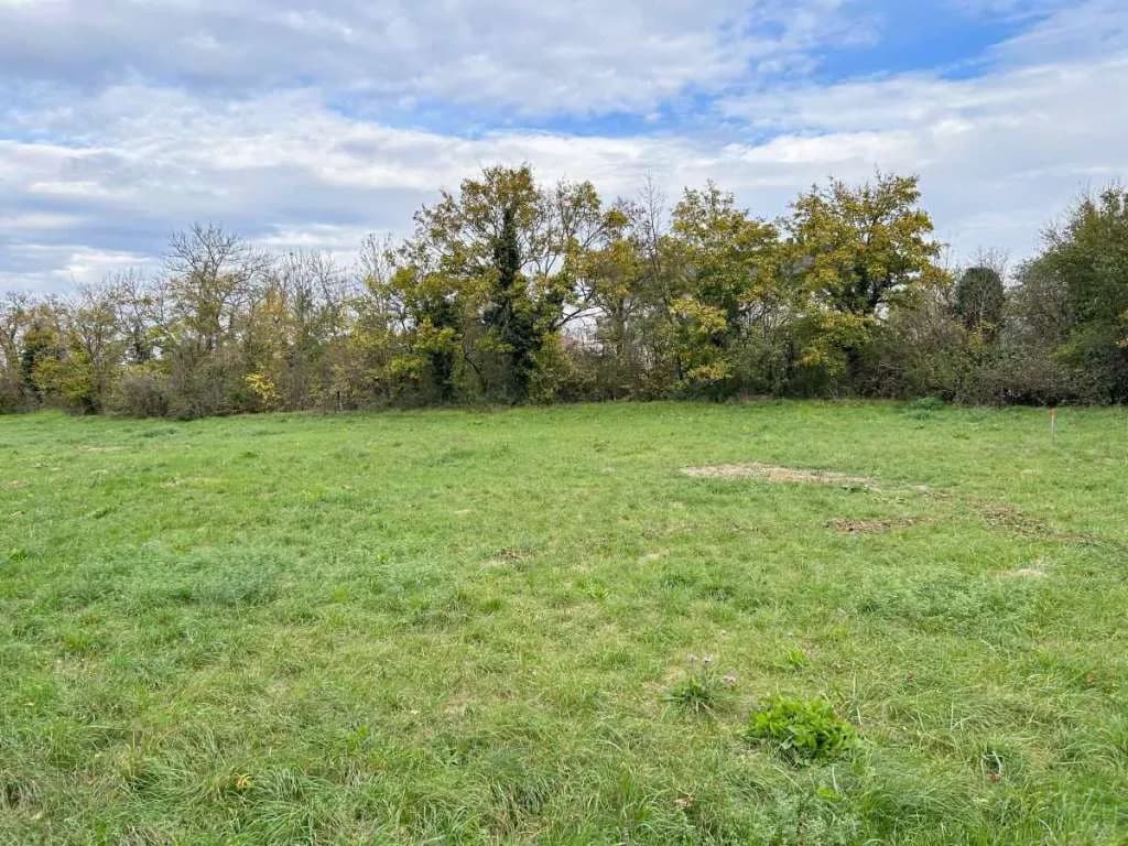 Grundstück kaufen in Wiener Neustadt Land – 717 m², € 265.000 – Bild 2 von 4