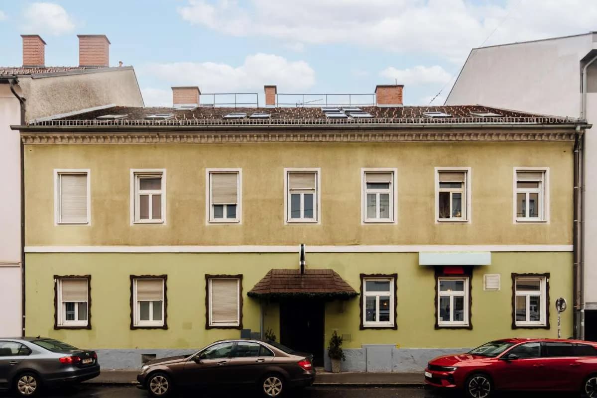 Haus kaufen in Graz – 505 m², € 970.000 – Bild 2 von 2