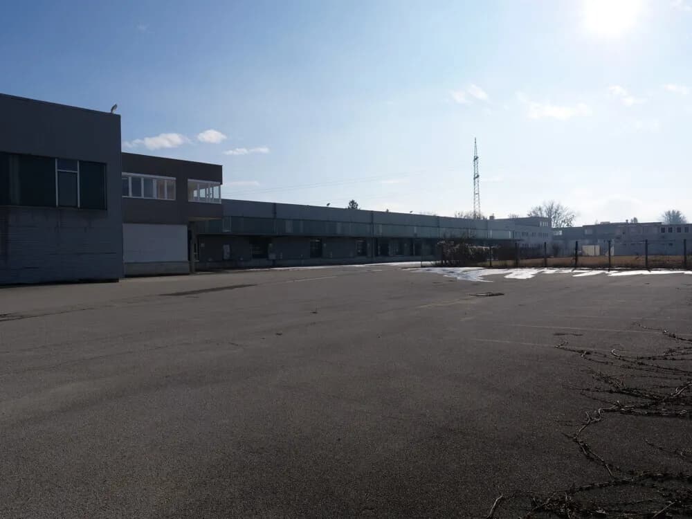 Gewerbeimmobilie kaufen in Linz Land – 8 836 m² – Bild 10 von 11