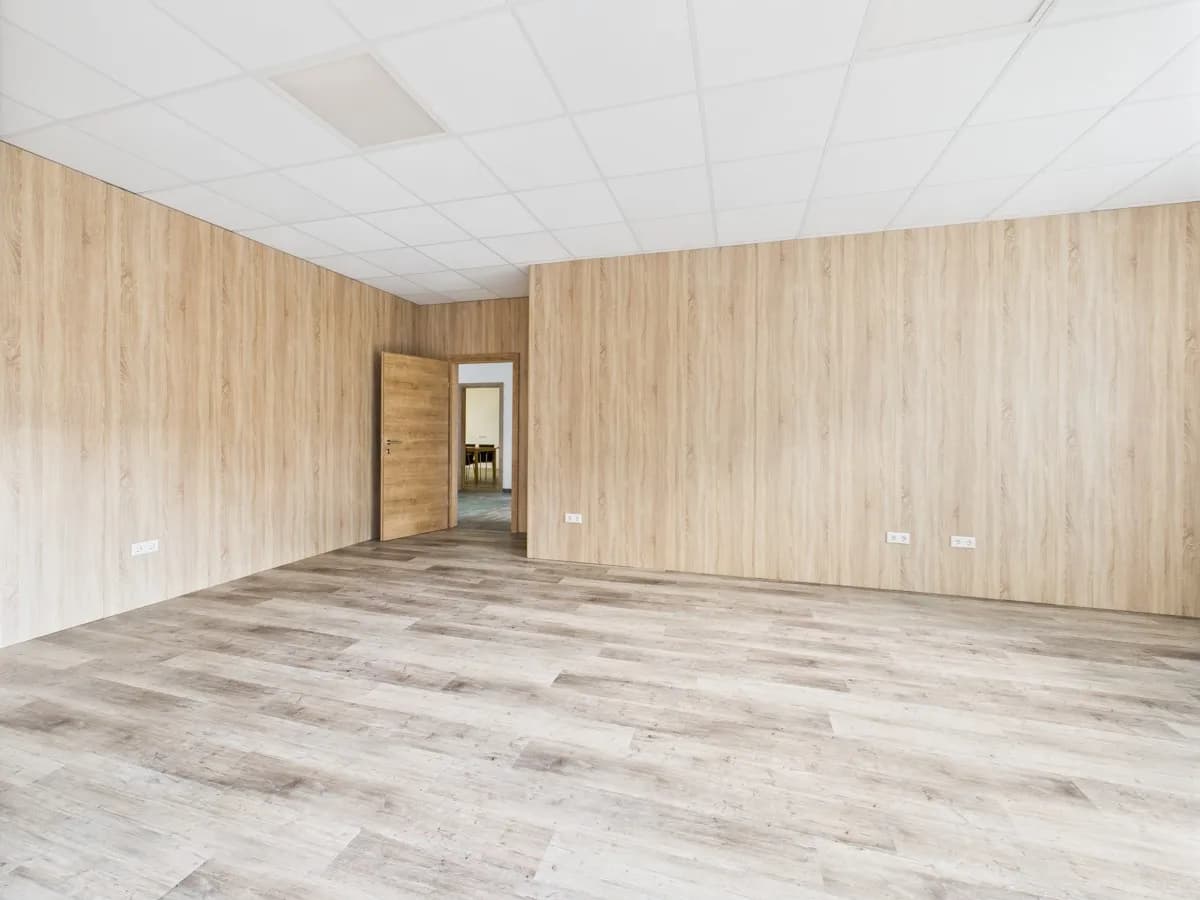 5-Zimmer-Gewerbeimmobilie mieten in Wolfsberg – 153 m², € 1.290 – Bild 11 von 15