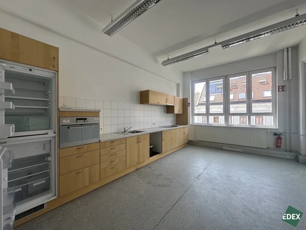 Gewerbeimmobilie mieten in Wien – 638 m², € 15 – Bild 7 von 9