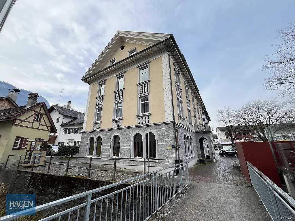 Gewerbeimmobilie mieten in Dornbirn – 445 m², € 4.915