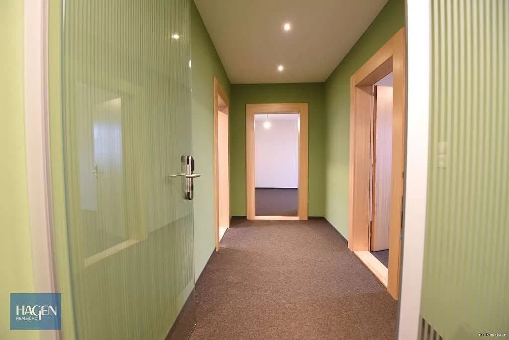 Gewerbeimmobilie mieten in Dornbirn – 445 m², € 4.915 – Bild 2 von 17