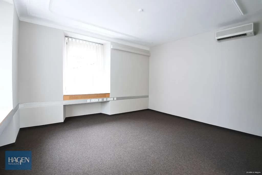 Gewerbeimmobilie mieten in Dornbirn – 445 m², € 4.915 – Bild 6 von 17