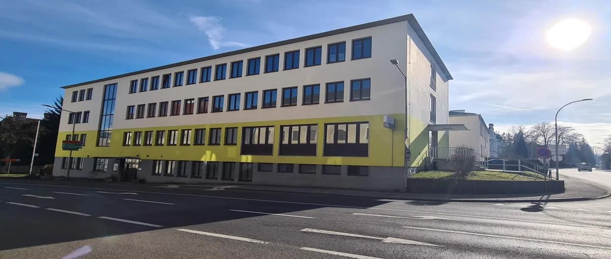 Gewerbeimmobilie mieten in Steyr – 504 m², € 6