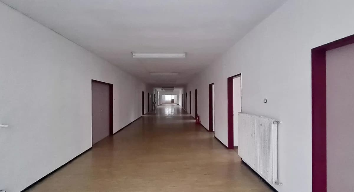 Gewerbeimmobilie mieten in Steyr – 504 m², € 6 – Bild 2 von 8