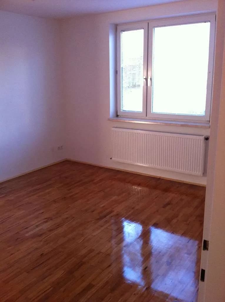 2-Zimmer-Wohnung mieten in Baden – 55 m², € 875