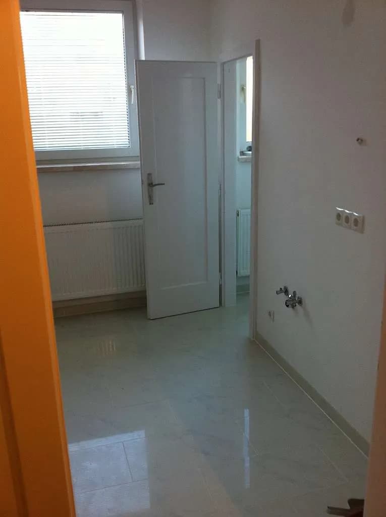 2-Zimmer-Wohnung mieten in Baden – 55 m², € 875 – Bild 9 von 12