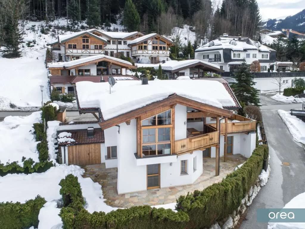 5-Zimmer-Haus mieten in Kitzbühel – 190 m², € 5.940