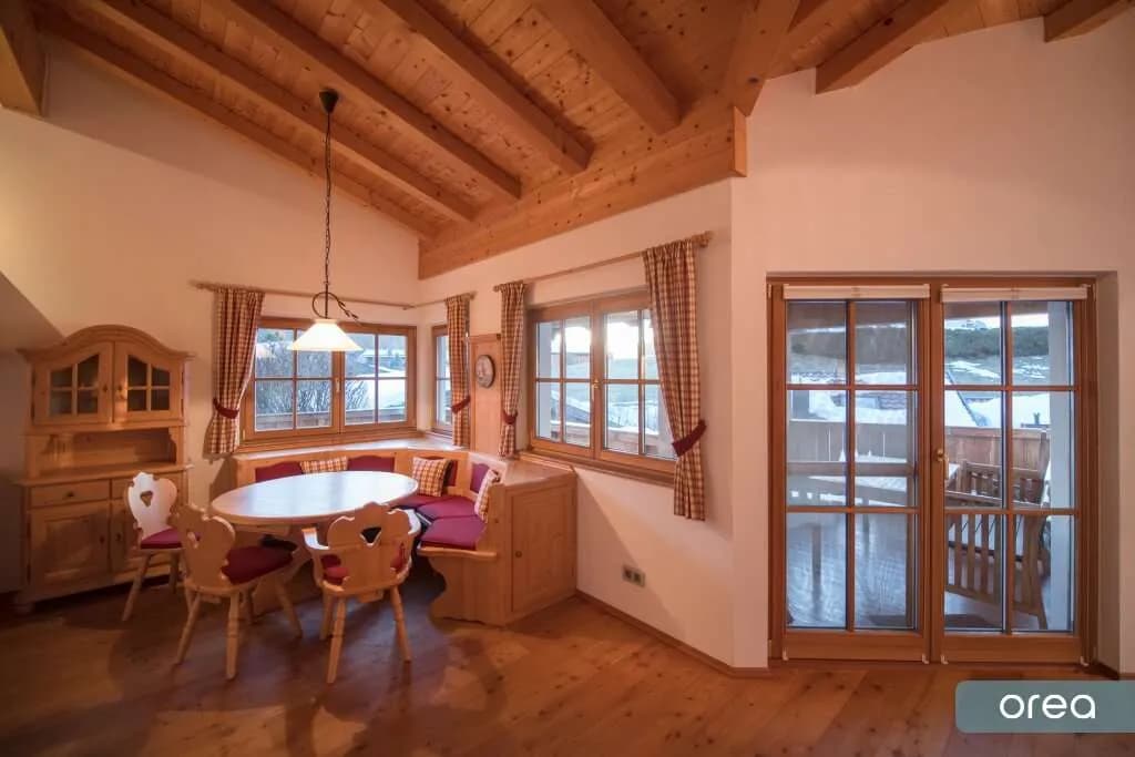 5-Zimmer-Haus mieten in Kitzbühel – 190 m², € 5.940 – Bild 5 von 24