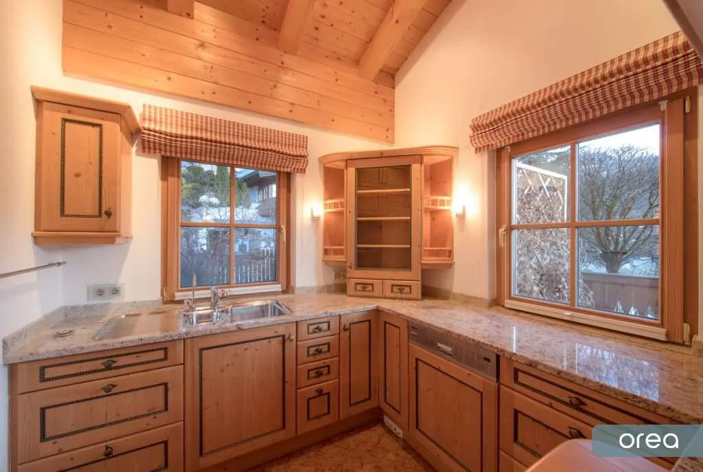 5-Zimmer-Haus mieten in Kitzbühel – 190 m², € 5.940 – Bild 9 von 24