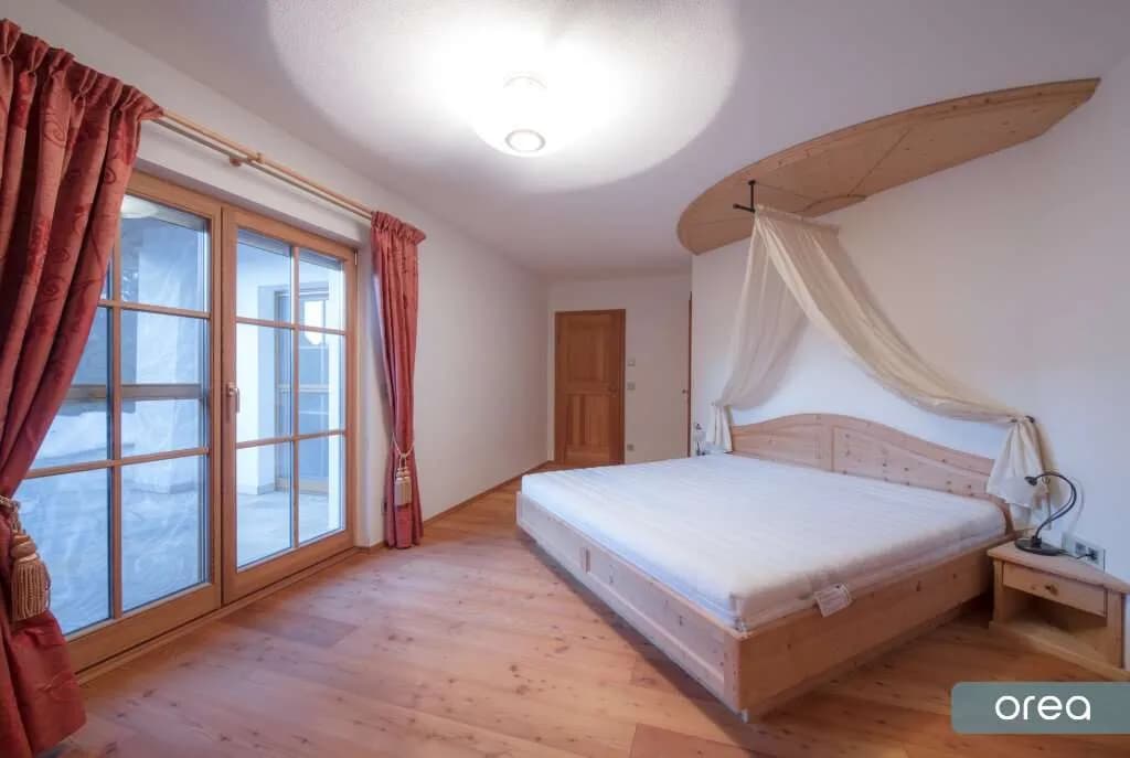 5-Zimmer-Haus mieten in Kitzbühel – 190 m², € 5.940 – Bild 12 von 24
