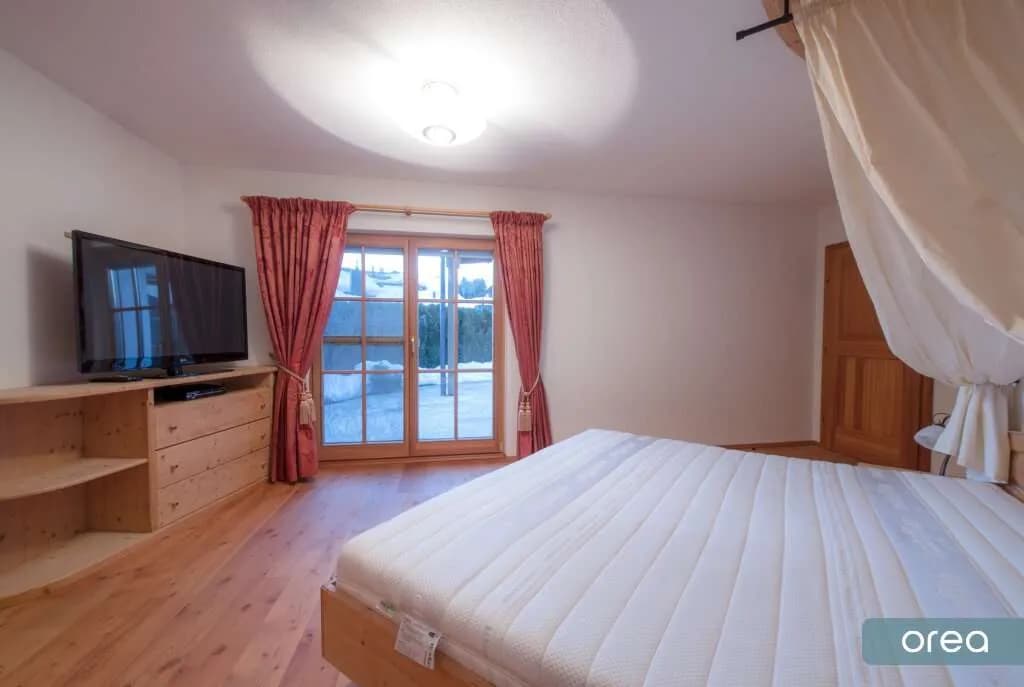 5-Zimmer-Haus mieten in Kitzbühel – 190 m², € 5.940 – Bild 13 von 24