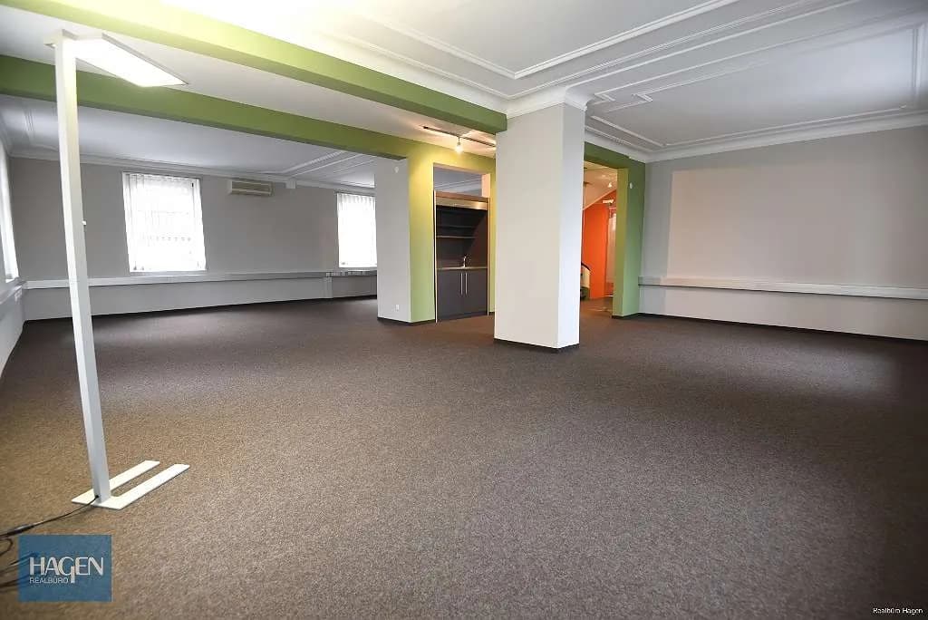 Gewerbeimmobilie mieten in Dornbirn – 82 m², € 900