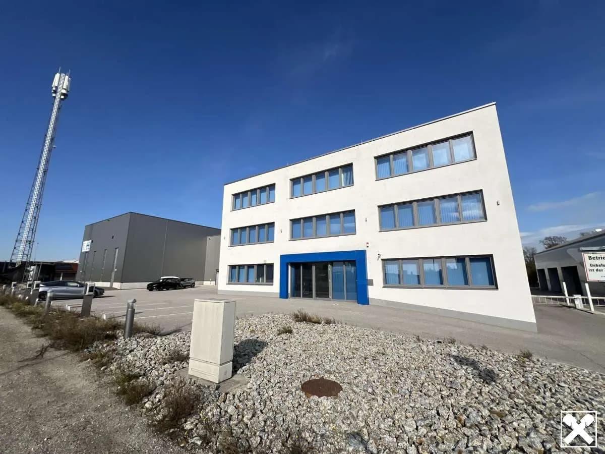 6-Zimmer-Gewerbeimmobilie mieten in Amstetten – 235 m², € 2.098