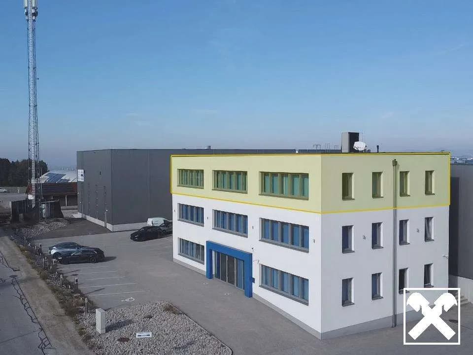 6-Zimmer-Gewerbeimmobilie mieten in Amstetten – 235 m², € 2.098 – Bild 2 von 31