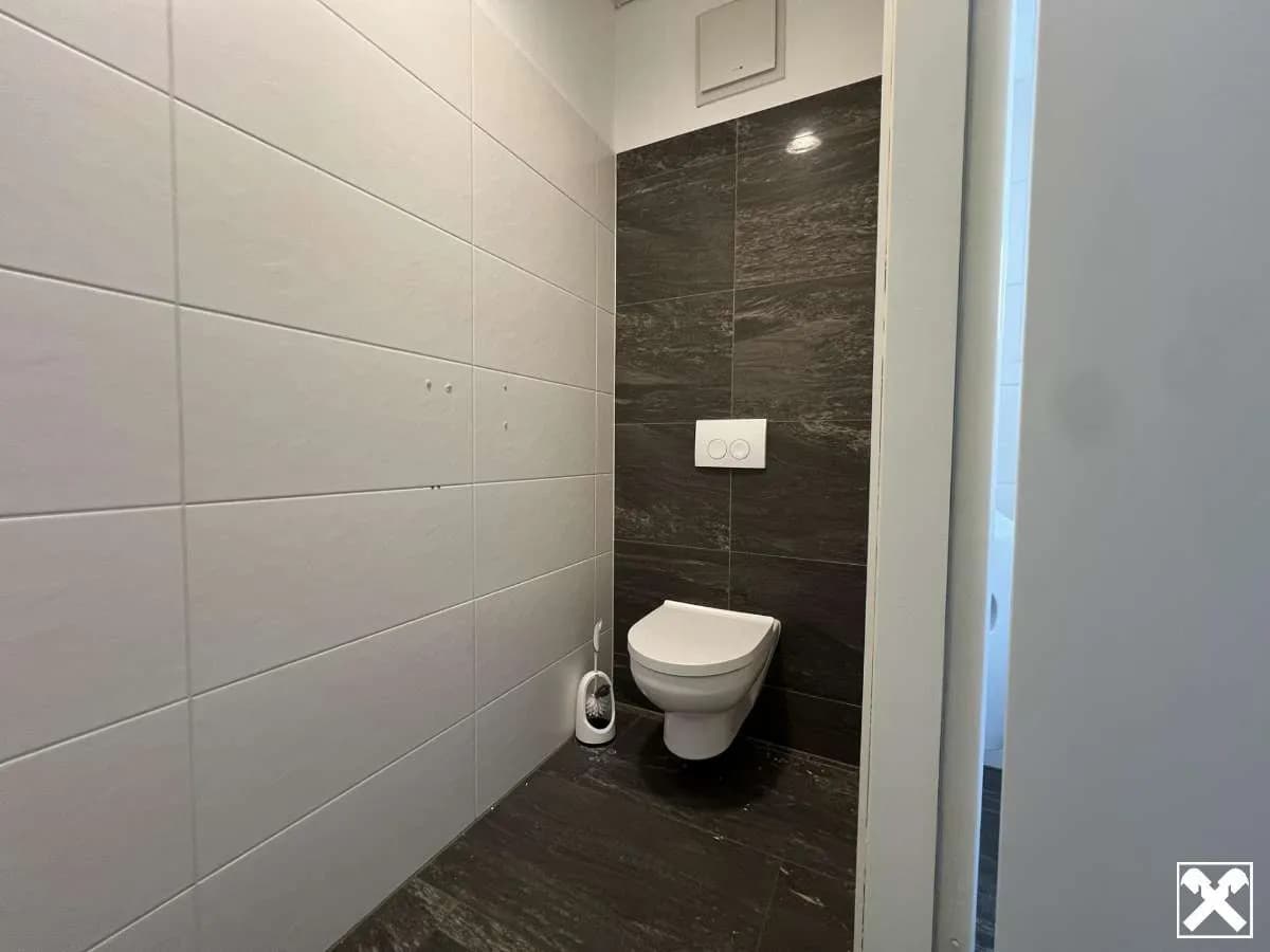 6-Zimmer-Gewerbeimmobilie mieten in Amstetten – 235 m², € 2.098 – Bild 24 von 31