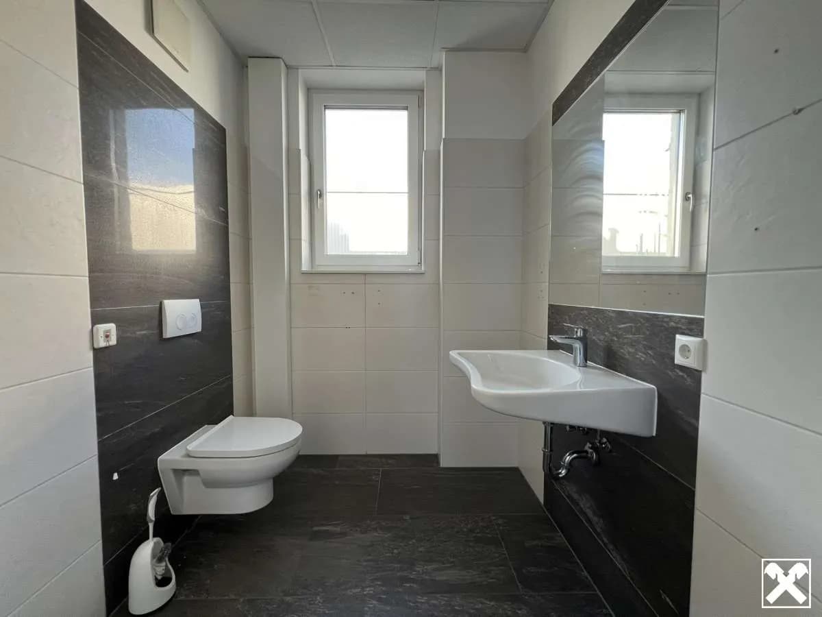 6-Zimmer-Gewerbeimmobilie mieten in Amstetten – 235 m², € 2.098 – Bild 26 von 31