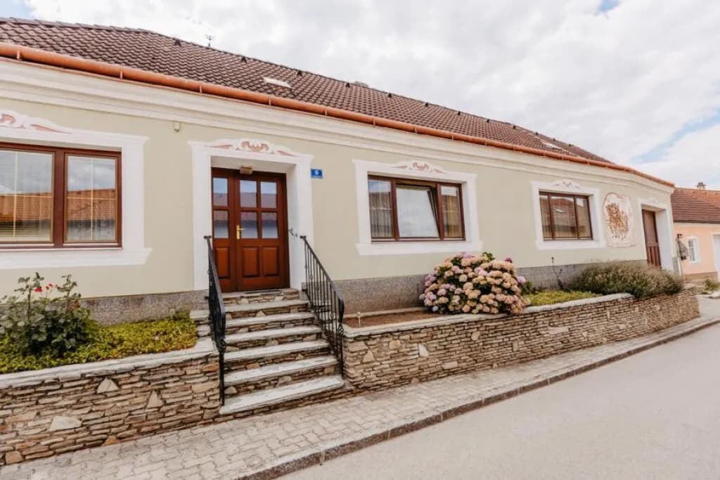 4-Zimmer-Haus kaufen in Mistelbach – 150 m², € 189.000 – Bild 3 von 37