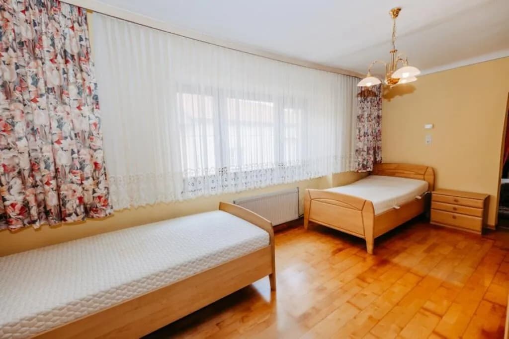4-Zimmer-Haus kaufen in Mistelbach – 150 m², € 189.000 – Bild 31 von 37