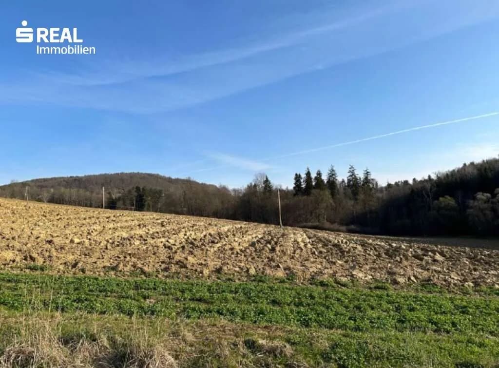 Grundstück kaufen in Graz – 94 133 m², € 1.299.000
