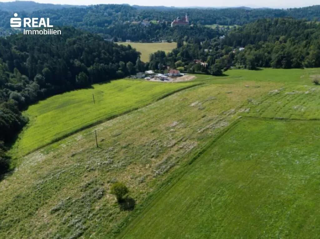 Grundstück kaufen in Graz – 94 133 m², € 1.299.000 – Bild 2 von 3