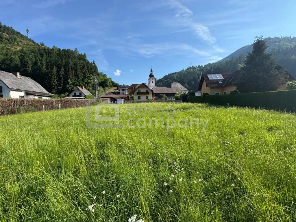 Grundstück kaufen in Bruck-Mürzzuschlag – 1 070 m², € 107.000